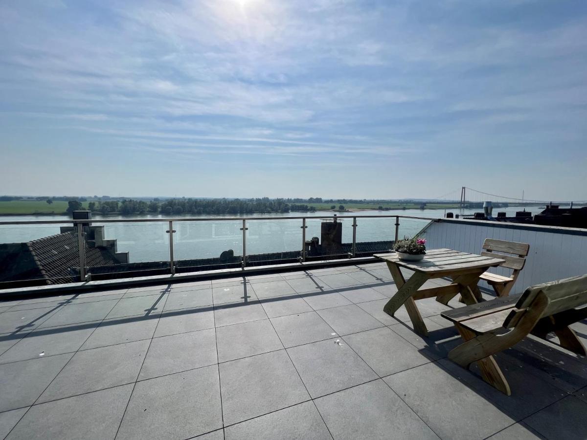 Panorama - Exklusives Apartment An Der Promenade Mit Dachterrasse & Rheinblick Emmerich Exterior photo